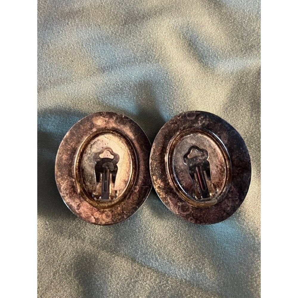 Vintage Southwestern Style Turquoise Clip-On Earrings - Picture 3 of 4